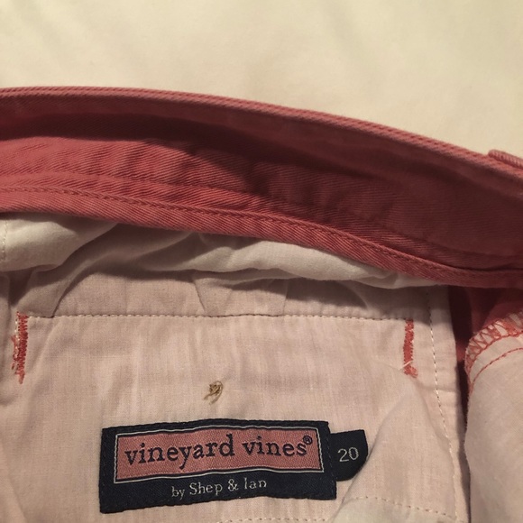 Vineyard Vines Shorts - Picture 3 of 3